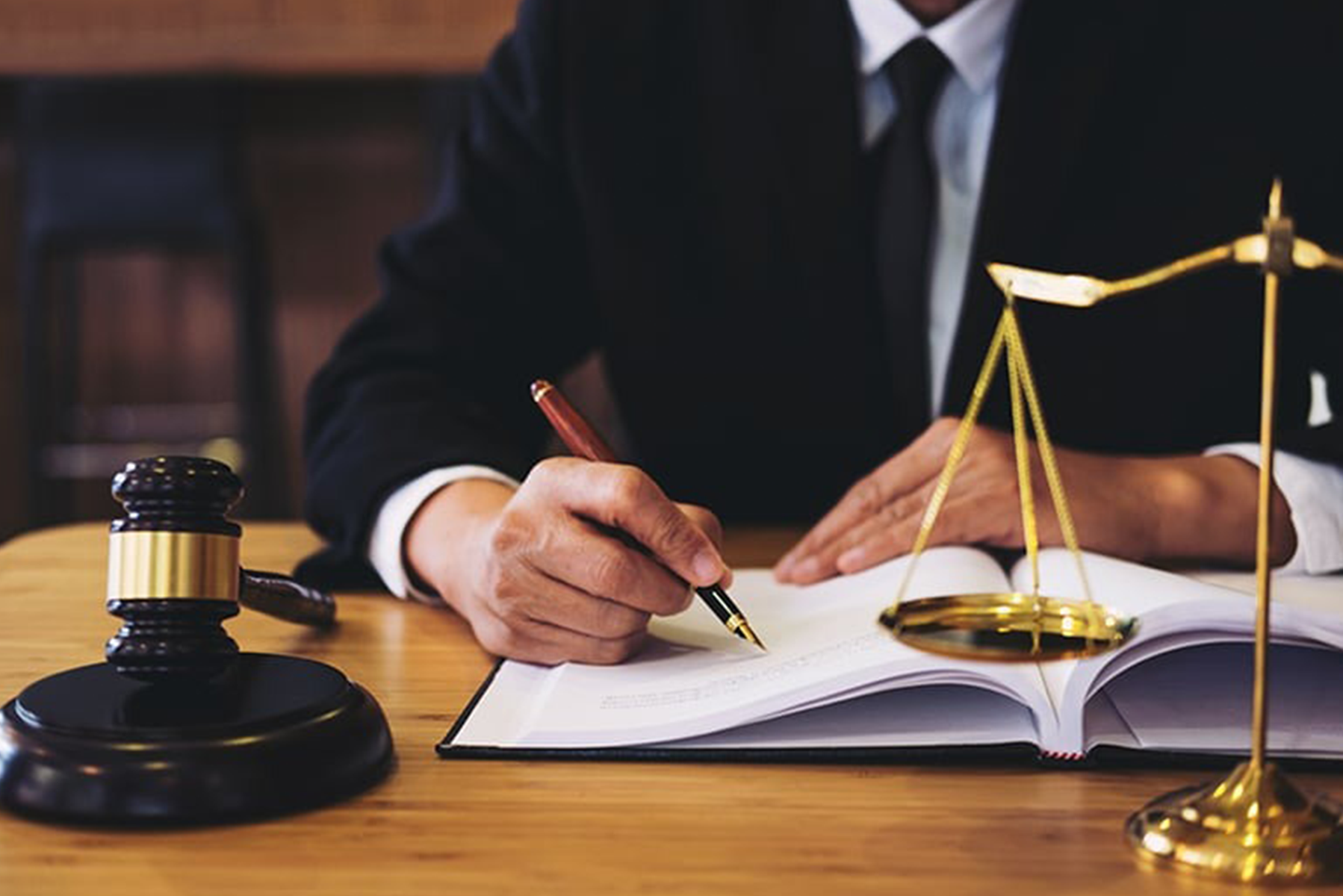 Navigating Legal Challenges with Expertise and Advocacy